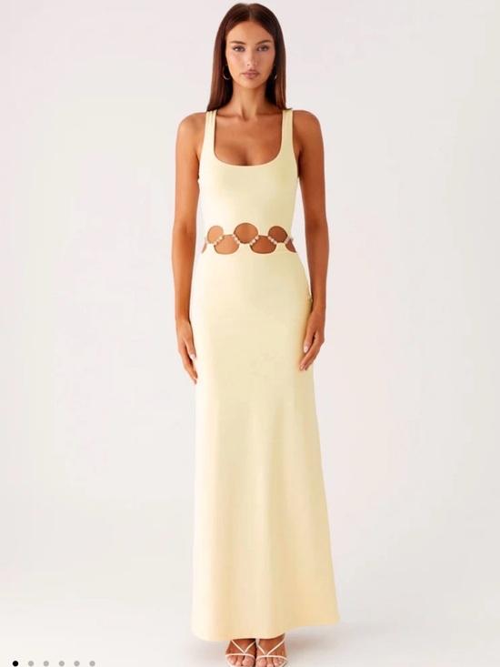 Peppermayo Dresses & Skirts - Peppermayo Cream Twist-Neck Maxi Dress